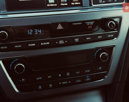 Серый Хендай Соната, объемом двигателя 2 л и пробегом 122 тыс. км за 13500 $, фото 30 на Automoto.ua