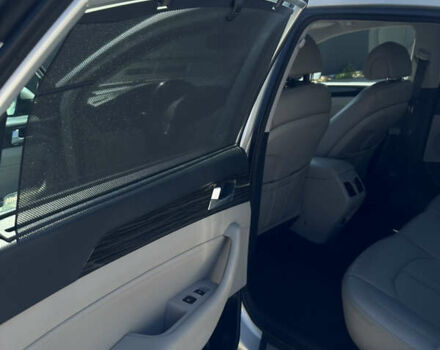 Серый Хендай Соната, объемом двигателя 2.36 л и пробегом 134 тыс. км за 11500 $, фото 9 на Automoto.ua