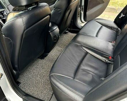 Сірий Хендай Соната, об'ємом двигуна 2 л та пробігом 356 тис. км за 7900 $, фото 4 на Automoto.ua