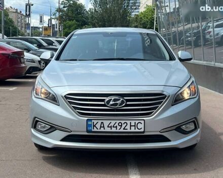 Хендай Соната 2014 в Киеве на Automoto.ua Серый Хендай Соната, объемом двигателя 2 л и пробегом 204 тыс. км за 10700 $, фото 5 на Automoto.ua