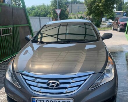 Серый Хендай Соната, объемом двигателя 2.4 л и пробегом 125 тыс. км за 8200 $, фото 1 на Automoto.ua