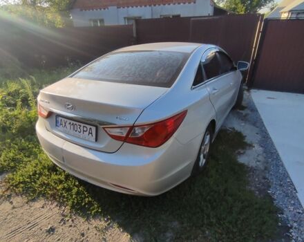 Сірий Хендай Соната, об'ємом двигуна 2 л та пробігом 273 тис. км за 6800 $, фото 5 на Automoto.ua