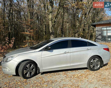 Сірий Хендай Соната, об'ємом двигуна 2 л та пробігом 231 тис. км за 9500 $, фото 3 на Automoto.ua