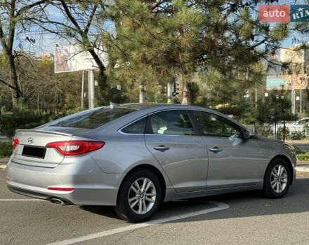 Хендай Соната 2014 у Одесі на Automoto.ua Сірий Хендай Соната, об'ємом двигуна 2.4 л та пробігом 190 тис. км за 10300 $, фото 8 на Automoto.ua