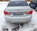 Серый Хендай Соната, объемом двигателя 2 л и пробегом 590 тыс. км за 8200 $, фото 2 на Automoto.ua