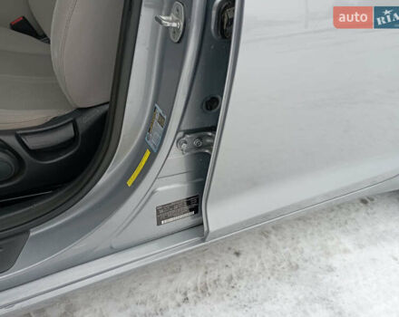 Сірий Хендай Соната, об'ємом двигуна 2.36 л та пробігом 200 тис. км за 7700 $, фото 14 на Automoto.ua