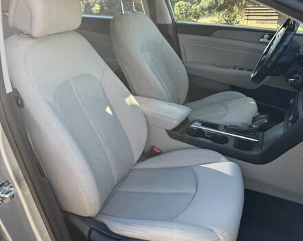 Хендай Соната 2014 у Одесі на Automoto.ua Сірий Хендай Соната, об'ємом двигуна 2.4 л та пробігом 159 тис. км за 9500 $, фото 8 на Automoto.ua