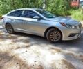 Серый Хендай Соната, объемом двигателя 2.36 л и пробегом 280 тыс. км за 8500 $, фото 1 на Automoto.ua