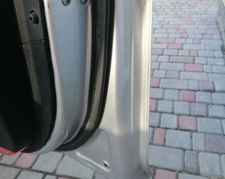 Сірий Хендай Соната, об'ємом двигуна 2 л та пробігом 335 тис. км за 9200 $, фото 6 на Automoto.ua