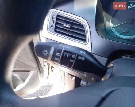 Серый Хендай Соната, объемом двигателя 2 л и пробегом 231 тыс. км за 9100 $, фото 31 на Automoto.ua