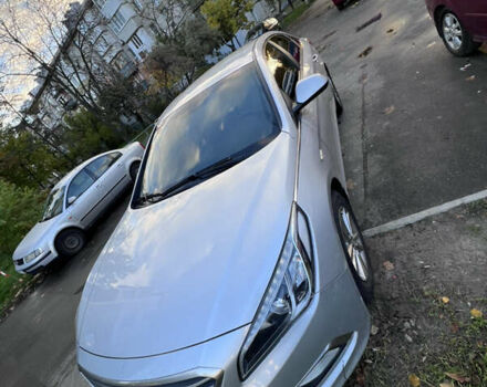 Хендай Соната 2015 в Киеве на Automoto.ua Серый Хендай Соната, объемом двигателя 2 л и пробегом 498 тыс. км за 8600 $, фото 1 на Automoto.ua