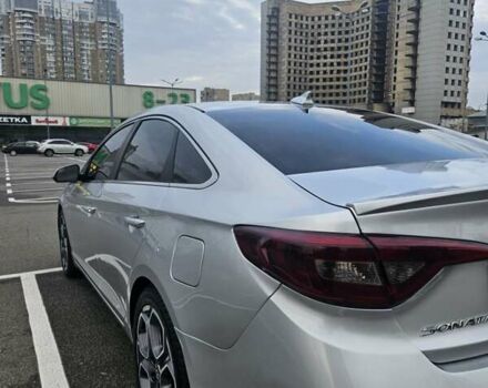 Сірий Хендай Соната, об'ємом двигуна 2.36 л та пробігом 220 тис. км за 8999 $, фото 19 на Automoto.ua