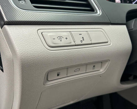 Серый Хендай Соната, объемом двигателя 2.36 л и пробегом 110 тыс. км за 9999 $, фото 36 на Automoto.ua