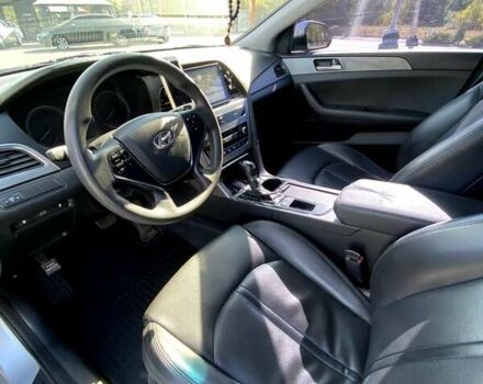 Сірий Хендай Соната, об'ємом двигуна 2 л та пробігом 335 тис. км за 9200 $, фото 30 на Automoto.ua