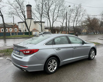 Сірий Хендай Соната, об'ємом двигуна 2.36 л та пробігом 160 тис. км за 9500 $, фото 1 на Automoto.ua