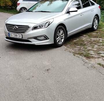 Сірий Хендай Соната, об'ємом двигуна 2 л та пробігом 186 тис. км за 10500 $, фото 9 на Automoto.ua