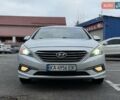 Сірий Хендай Соната, об'ємом двигуна 2 л та пробігом 275 тис. км за 8400 $, фото 8 на Automoto.ua