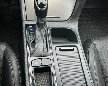 Сірий Хендай Соната, об'ємом двигуна 2 л та пробігом 174 тис. км за 11700 $, фото 15 на Automoto.ua