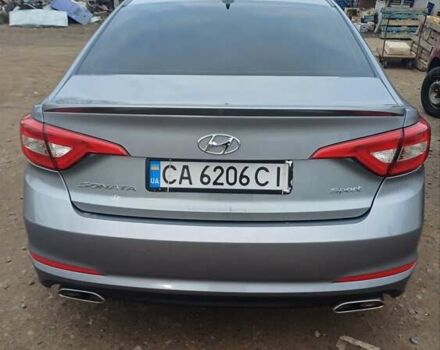 Хендай Соната 2015 у Золотоноше на Automoto.ua Сірий Хендай Соната, об'ємом двигуна 2.36 л та пробігом 90 тис. км за 11300 $, фото 1 на Automoto.ua