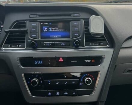 Сірий Хендай Соната, об'ємом двигуна 2.4 л та пробігом 184 тис. км за 10700 $, фото 50 на Automoto.ua