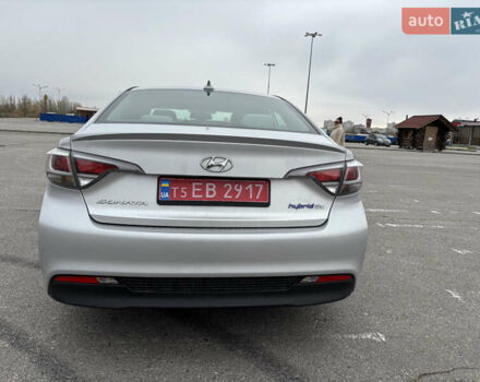 Хендай Соната 2015 в Харькове на Automoto.ua Серый Хендай Соната, объемом двигателя 2 л и пробегом 114 тыс. км за 14200 $, фото 5 на Automoto.ua
