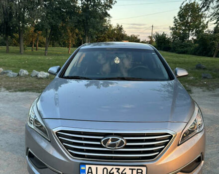 Серый Хендай Соната, объемом двигателя 2.36 л и пробегом 196 тыс. км за 9800 $, фото 2 на Automoto.ua
