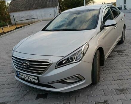 Хендай Соната 2015 в Крыжополе на Automoto.ua Серый Хендай Соната, объемом двигателя 2 л и пробегом 225 тыс. км за 8800 $, фото 2 на Automoto.ua