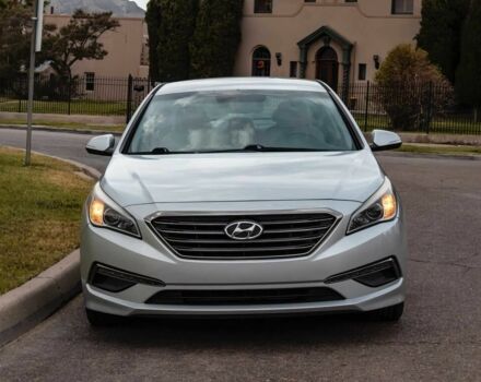 Серый Хендай Соната, объемом двигателя 2.4 л и пробегом 76 тыс. км за 5700 $, фото 1 на Automoto.ua