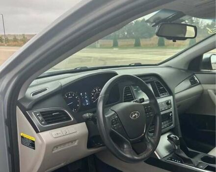 Серый Хендай Соната, объемом двигателя 2.36 л и пробегом 140 тыс. км за 14200 $, фото 15 на Automoto.ua