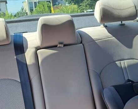 Серый Хендай Соната, объемом двигателя 2.36 л и пробегом 89 тыс. км за 11500 $, фото 1 на Automoto.ua