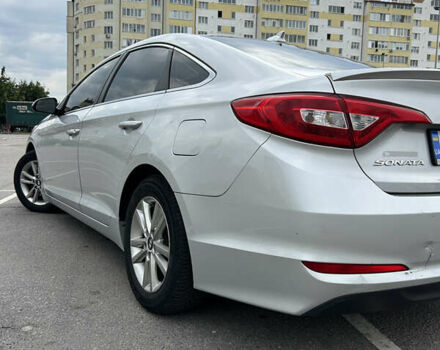 Сірий Хендай Соната, об'ємом двигуна 2.36 л та пробігом 170 тис. км за 9999 $, фото 13 на Automoto.ua