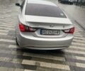 Сірий Хендай Соната, об'ємом двигуна 2 л та пробігом 195 тис. км за 7200 $, фото 1 на Automoto.ua