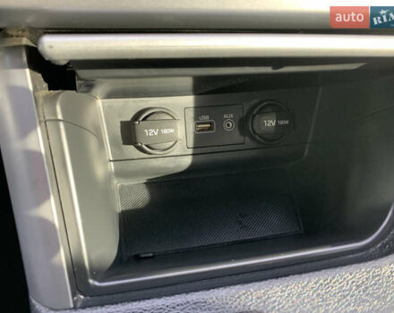 Серый Хендай Соната, объемом двигателя 2.36 л и пробегом 40 тыс. км за 11800 $, фото 26 на Automoto.ua