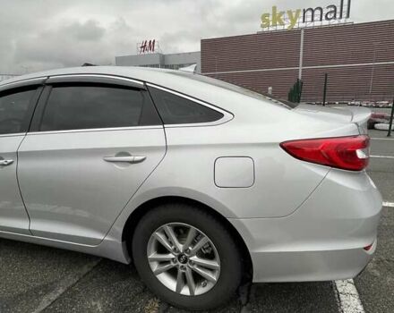 Сірий Хендай Соната, об'ємом двигуна 2.36 л та пробігом 148 тис. км за 8900 $, фото 7 на Automoto.ua