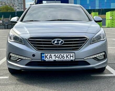 Серый Хендай Соната, объемом двигателя 2 л и пробегом 189 тыс. км за 11500 $, фото 3 на Automoto.ua