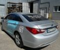Хендай Соната 2015 у Києві на Automoto.ua Сірий Хендай Соната, об'ємом двигуна 2 л та пробігом 321 тис. км за 7000 $, фото 3 на Automoto.ua