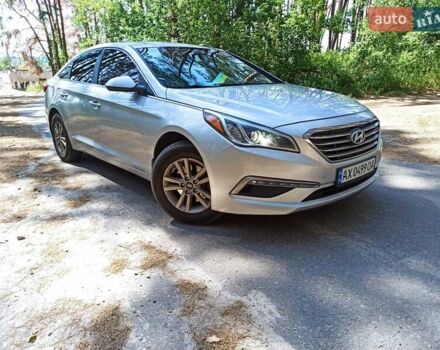 Серый Хендай Соната, объемом двигателя 2.36 л и пробегом 280 тыс. км за 8500 $, фото 7 на Automoto.ua