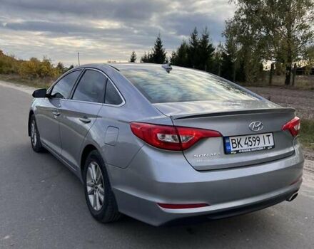 Сірий Хендай Соната, об'ємом двигуна 2.4 л та пробігом 184 тис. км за 10700 $, фото 29 на Automoto.ua