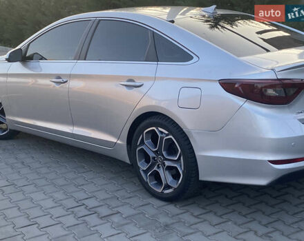 Хендай Соната 2015 в Могилев-Подольском на Automoto.ua Серый Хендай Соната, объемом двигателя 2.36 л и пробегом 200 тыс. км за 8999 $, фото 13 на Automoto.ua