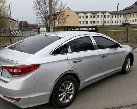 Сірий Хендай Соната, об'ємом двигуна 2 л та пробігом 385 тис. км за 9000 $, фото 3 на Automoto.ua