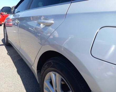 Сірий Хендай Соната, об'ємом двигуна 2 л та пробігом 231 тис. км за 9100 $, фото 7 на Automoto.ua