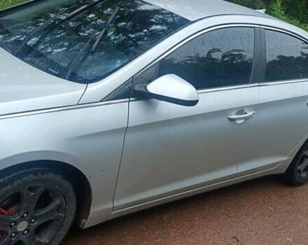 Серый Хендай Соната, объемом двигателя 2.4 л и пробегом 180 тыс. км за 9500 $, фото 5 на Automoto.ua