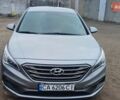 Хендай Соната 2015 у Золотоноше на Automoto.ua Сірий Хендай Соната, об'ємом двигуна 2.36 л та пробігом 90 тис. км за 11300 $, фото 2 на Automoto.ua