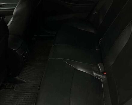 Серый Хендай Соната, объемом двигателя 2 л и пробегом 240 тыс. км за 8100 $, фото 7 на Automoto.ua