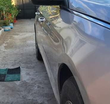 Серый Хендай Соната, объемом двигателя 2.36 л и пробегом 106 тыс. км за 11000 $, фото 1 на Automoto.ua