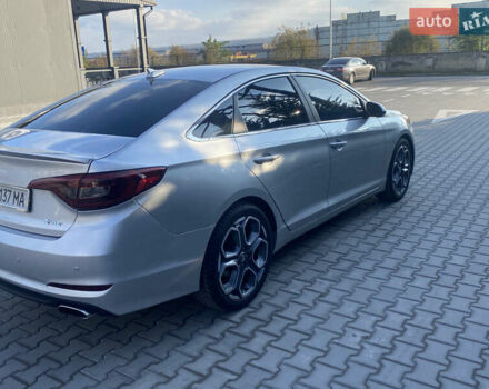 Хендай Соната 2015 в Могилев-Подольском на Automoto.ua Серый Хендай Соната, объемом двигателя 2.36 л и пробегом 200 тыс. км за 8999 $, фото 8 на Automoto.ua