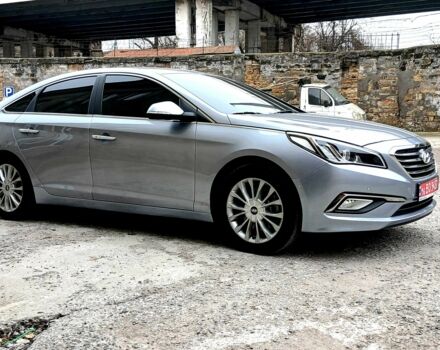 Сірий Хендай Соната, об'ємом двигуна 2 л та пробігом 61 тис. км за 15000 $, фото 5 на Automoto.ua