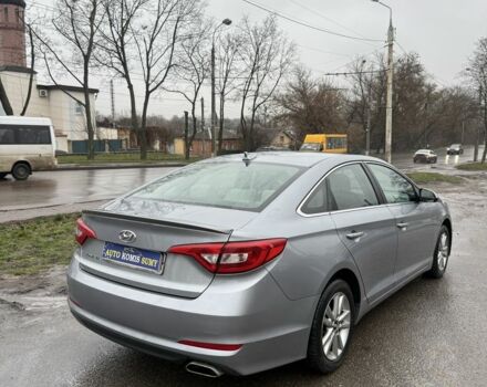 Сірий Хендай Соната, об'ємом двигуна 2.4 л та пробігом 160 тис. км за 9500 $, фото 4 на Automoto.ua
