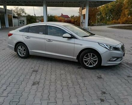 Хендай Соната 2015 в Крыжополе на Automoto.ua Серый Хендай Соната, объемом двигателя 2 л и пробегом 225 тыс. км за 8800 $, фото 8 на Automoto.ua