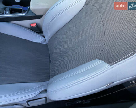 Серый Хендай Соната, объемом двигателя 2.36 л и пробегом 40 тыс. км за 10700 $, фото 18 на Automoto.ua